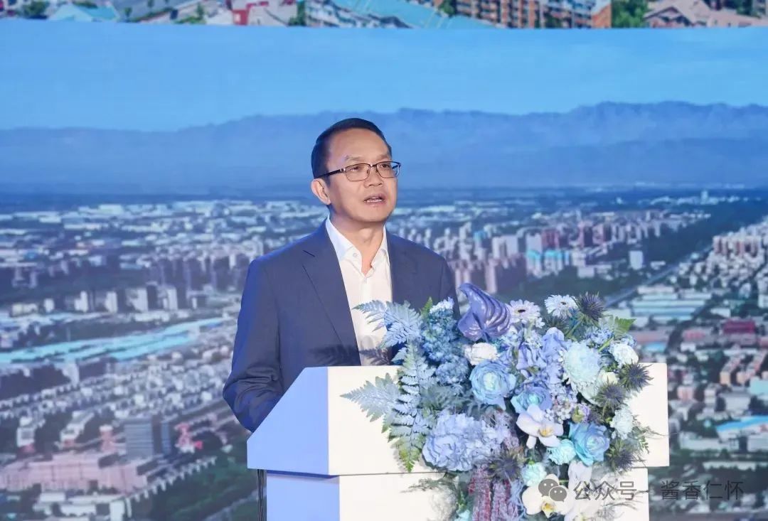 中国酱香白酒核心产区——“仁怀酱香·仁怀酒品牌”推介会在宁夏银川举行(图3) 中国酱香白酒核心产区——“仁怀酱香·仁怀酒品牌”推介会在宁夏银川举行(图3)