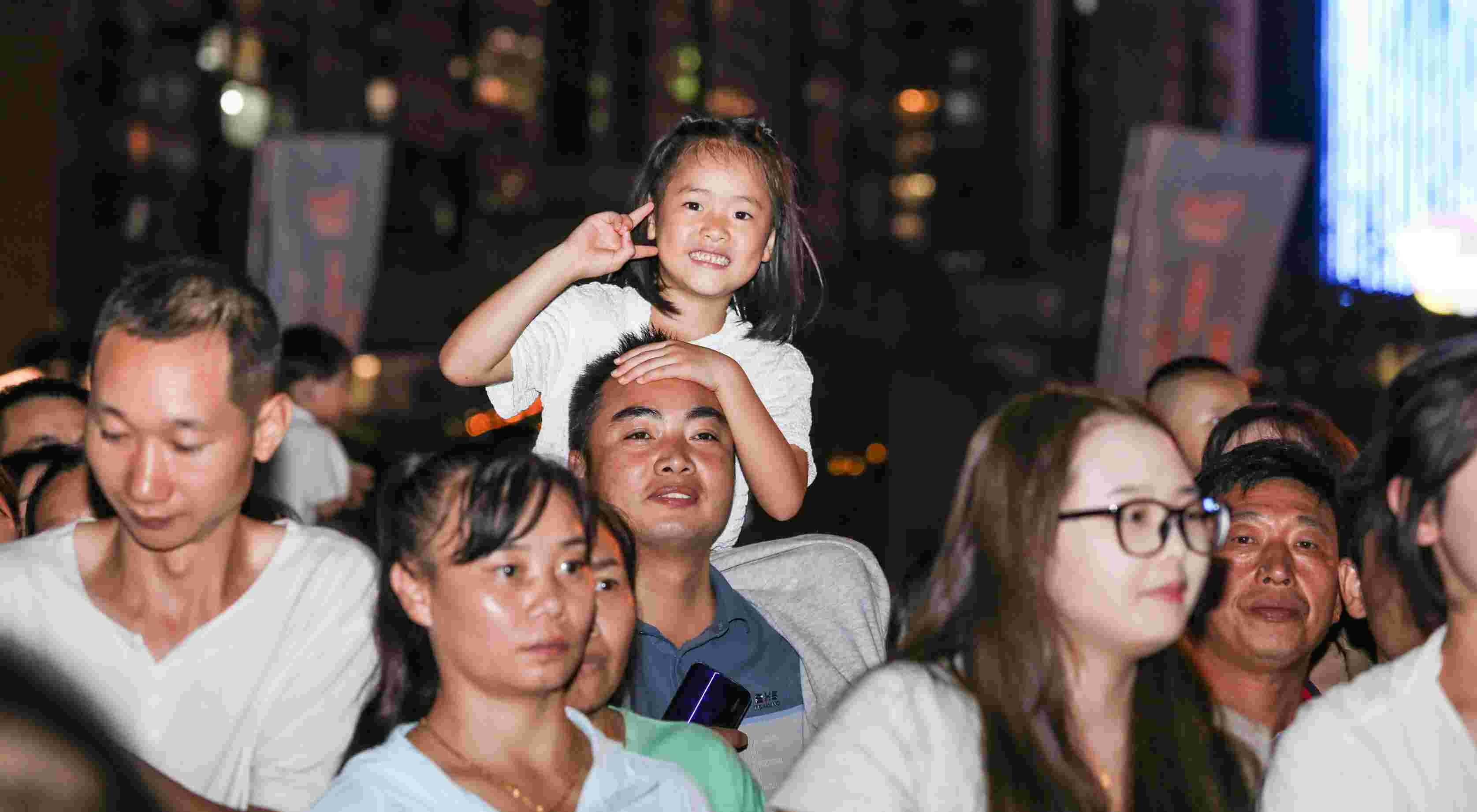 2023年中国农民丰收节——仁怀红·高粱文化季开幕式暨群众文艺汇演举行(图9)