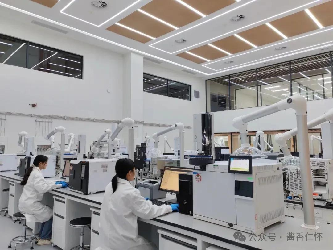 稳中求进向新前行 高质量发展足音铿锵——仁怀经济社会发展扫描(图2)