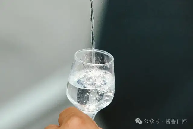 贵州拟出台十条措施促白酒销售(图1) 贵州拟出台十条措施促白酒销售(图1)
